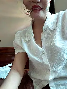 -Trici- online show from July 22, 2026, 3:31 am