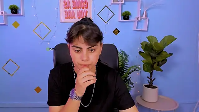 Snapshot of shadow_kiss_ chatting on June 21, 2026, 8:50 am shadow kiss online show from June 21, 2026, 8:50 am