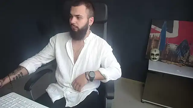 Snapshot of OscarWillss chatting on July 9, 2026, 4:27 am OscarWillss online show from July 9, 2026, 4:27 am