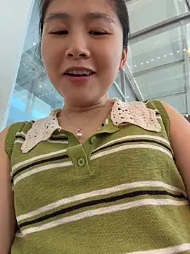 Snapshot of Iridessa- chatting on July 18, 2026, 7:56 am Iridessa- online show from July 18, 2026, 7:56 am