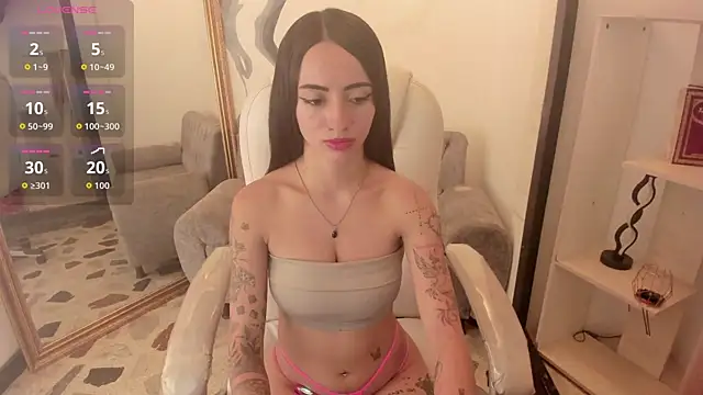 Snapshot of DakotaBabyy_ chatting on May 20, 2026, 10:49 pm DakotaBabyy online show from May 20, 2026, 10:49 pm
