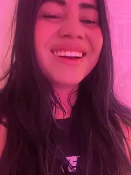 Snapshot of zoe_martinez chatting on June 3, 2026, 6:13 pm zoe martinez online show from June 3, 2026, 6:13 pm