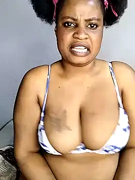 Snapshot of JuicyHoney_01 chatting on June 15, 2026, 7:49 pm JuicyHoney 01 online show from June 15, 2026, 7:49 pm
