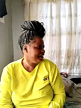 JuicyHoney 01 online show from August 8, 2026, 5:42 am