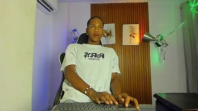 Afrowayuu online show from June 23, 2026, 10:57 am