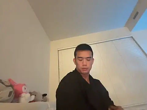 dlasian1998 online show from June 26, 2026, 3:55 am