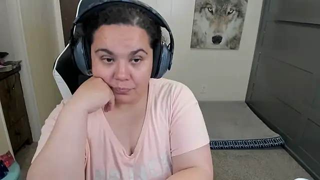 Snapshot of SweetPuertoRicanBliss chatting on May 29, 2026, 3:54 pm SweetPuertoRicanBliss online show from May 29, 2026, 3:54 pm