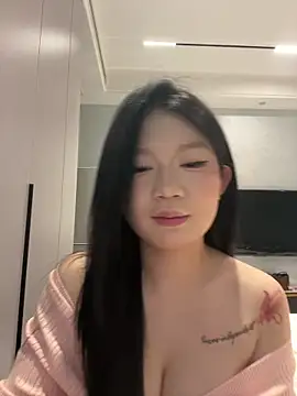 shuyuanli445 online show from May 26, 2026, 12:34 pm