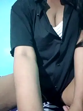 Snapshot of Cute-Ishita chatting on June 14, 2026, 9:50 pm Cute-Ishita online show from June 14, 2026, 9:50 pm