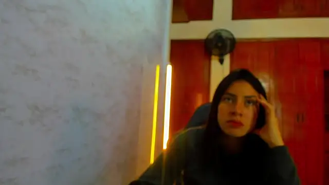 Snapshot of Soffy_and_Emily chatting on June 10, 2026, 12:37 pm Soffy and Emily online show from June 10, 2026, 12:37 pm