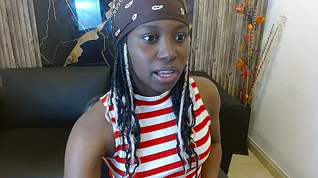 Snapshot of luna_bella160920 chatting on June 12, 2026, 1:21 pm luna bella160920 online show from June 12, 2026, 1:21 pm