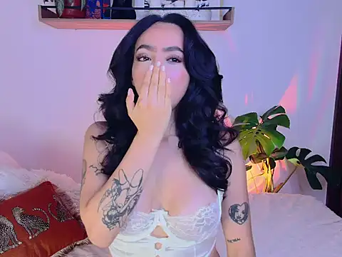SecretSiena online show from May 13, 2026, 11:22 pm