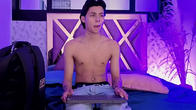 tian sex online show from June 5, 2026, 4:08 am