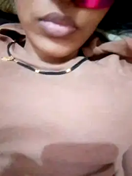 ayanloveannu online show from July 20, 2026, 8:39 am