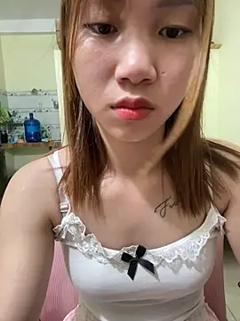 Snapshot of Vi_sexyy chatting on June 12, 2026, 6:45 am Vi sexyy online show from June 12, 2026, 6:45 am