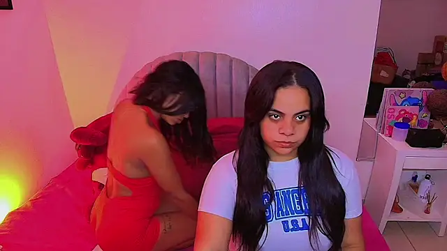 Snapshot of your_favorite_girls chatting on June 7, 2026, 5:22 am your favorite girls online show from June 7, 2026, 5:22 am
