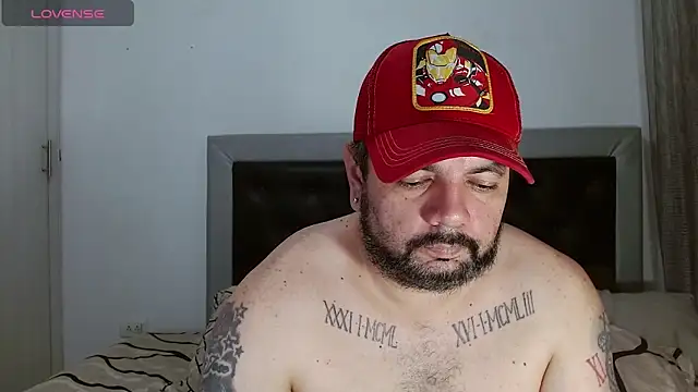 Snapshot of perverseveteranmanxxx chatting on June 11, 2026, 10:52 pm perverseveteranmanxxx online show from June 11, 2026, 10:52 pm