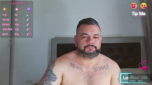 Snapshot of perverseveteranmanxxx chatting on June 14, 2026, 3:47 pm perverseveteranmanxxx online show from June 14, 2026, 3:47 pm