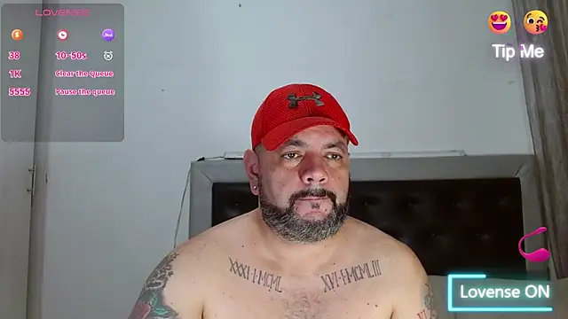 Snapshot of perverseveteranmanxxx chatting on June 20, 2026, 4:04 am perverseveteranmanxxx online show from June 20, 2026, 4:04 am