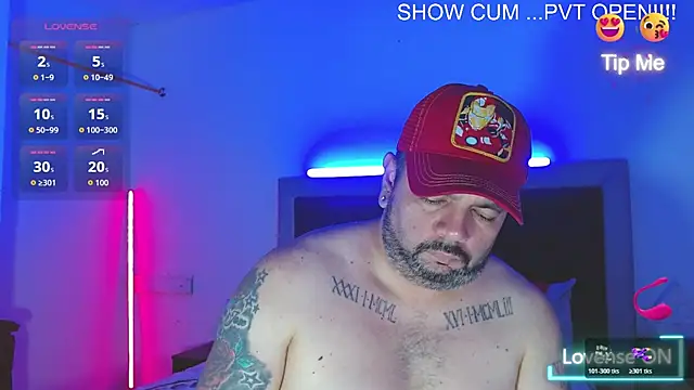 Snapshot of perverseveteranmanxxx chatting on July 18, 2026, 3:11 am perverseveteranmanxxx online show from July 18, 2026, 3:11 am