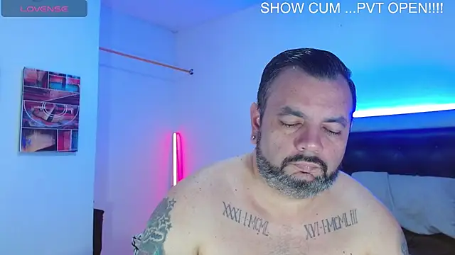 Snapshot of perverseveteranmanxxx chatting on July 22, 2026, 10:45 pm perverseveteranmanxxx online show from July 22, 2026, 10:45 pm