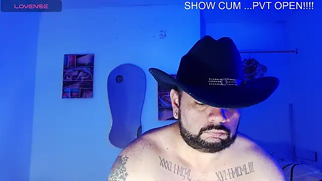 Snapshot of perverseveteranmanxxx chatting on August 2, 2026, 1:04 am perverseveteranmanxxx online show from August 2, 2026, 1:04 am