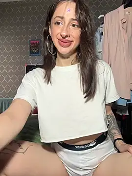Snapshot of Meow_Mia chatting on June 22, 2026, 2:25 pm Meow Mia online show from June 22, 2026, 2:25 pm