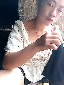 Snapshot of sakysa chatting on June 17, 2026, 2:03 am sakysa online show from June 17, 2026, 2:03 am
