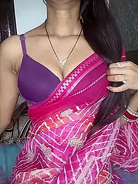 Snapshot of sexy_manvi25 chatting on July 10, 2026, 5:23 am sexy manvi25 online show from July 10, 2026, 5:23 am
