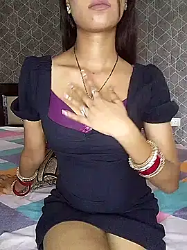 Snapshot of sexy_manvi25 chatting on July 17, 2026, 5:14 am sexy manvi25 online show from July 17, 2026, 5:14 am