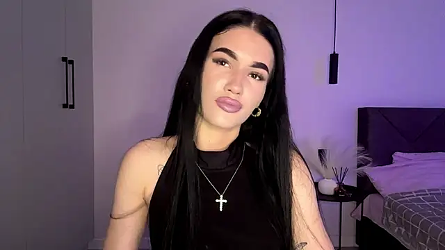 Snapshot of KarieEgge chatting on June 2, 2026, 3:03 pm KarieEgge online show from June 2, 2026, 3:03 pm