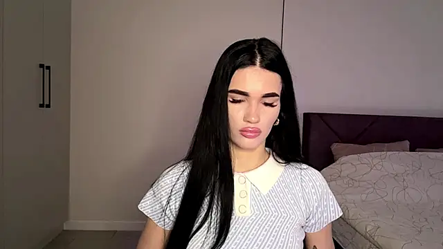 Snapshot of KarieEgge chatting on June 9, 2026, 3:12 pm KarieEgge online show from June 9, 2026, 3:12 pm