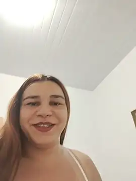 Snapshot of Evellynsexy chatting on July 11, 2026, 1:58 pm Evellynsexy online show from July 11, 2026, 1:58 pm