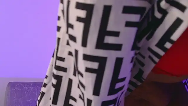 Africa sexy online show from May 13, 2026, 7:22 pm
