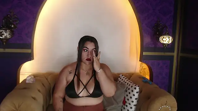 Snapshot of Ainoa_Ruiz chatting on May 27, 2026, 5:54 pm Ainoa Ruiz online show from May 27, 2026, 5:54 pm