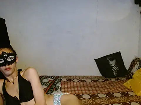 Fantastic Slutty online show from May 27, 2026, 1:57 am