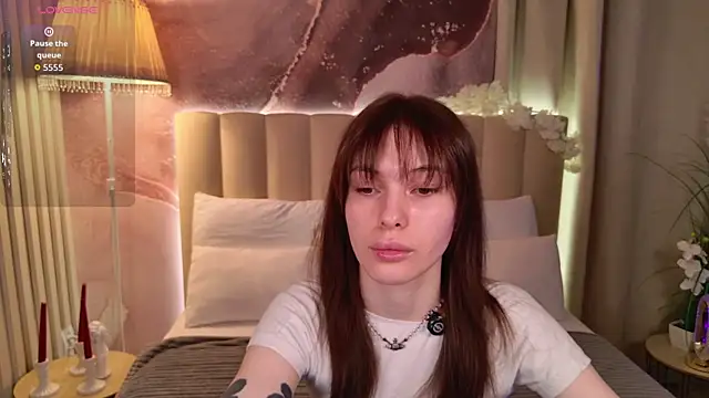 Mili Joy online show from May 18, 2026, 7:41 pm