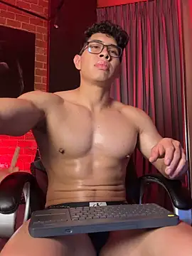 GrayAndrews online show from May 30, 2026, 11:35 pm