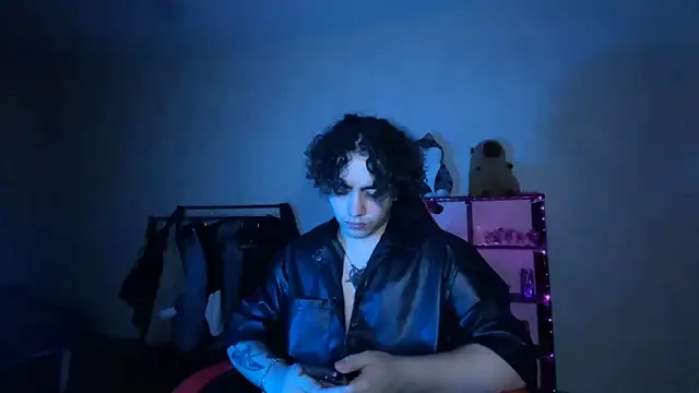  ELIGOS  online show from June 12, 2026, 7:57 pm