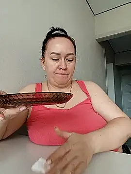 Snapshot of Carmen_699 chatting on June 18, 2026, 2:10 pm Carmen 699 online show from June 18, 2026, 2:10 pm