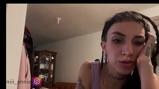 Snapshot of niah_11 chatting on May 13, 2026, 12:52 am niah 11 online show from May 13, 2026, 12:52 am