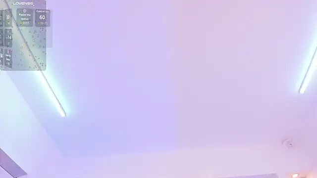 Snapshot of CristalCollins_ chatting on May 14, 2026, 5:58 am CristalCollins online show from May 14, 2026, 5:58 am