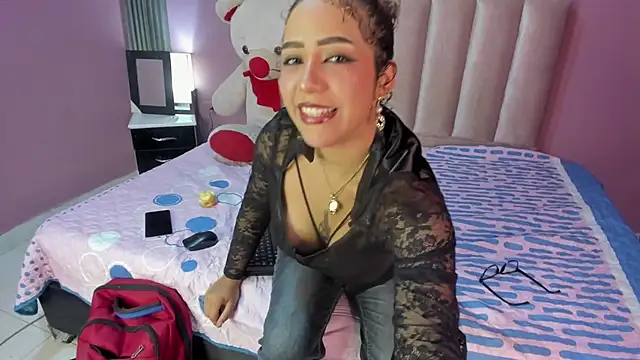 Snapshot of Arte_misa_ chatting on June 3, 2026, 1:25 pm Arte misa online show from June 3, 2026, 1:25 pm