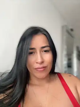 areviklusine1 online show from April 18, 2026, 7:58 pm