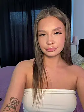 Snapshot of BeautyBella_ chatting on June 24, 2026, 3:00 pm BeautyBella online show from June 24, 2026, 3:00 pm