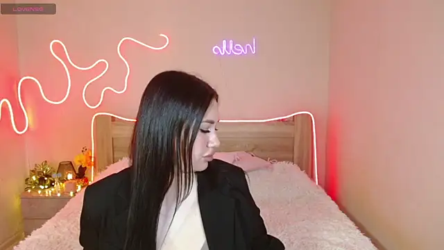 LipssMonica online show from May 14, 2026, 12:34 pm