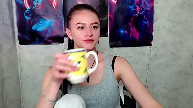 Snapshot of AprillXoxo chatting on June 11, 2026, 8:56 am AprillXoxo online show from June 11, 2026, 8:56 am