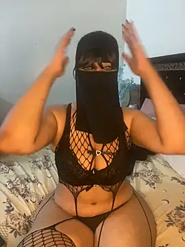 Snapshot of BrunetteQueen1 chatting on July 11, 2026, 3:48 pm BrunetteQueen1 online show from July 11, 2026, 3:48 pm