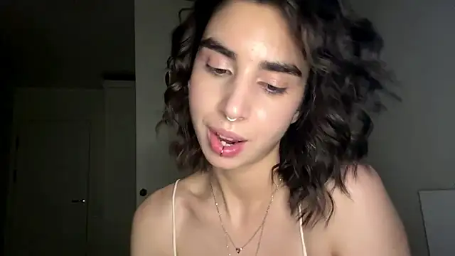 Snapshot of JessiaRuezga chatting on May 31, 2026, 6:09 pm JessiaRuezga online show from May 31, 2026, 6:09 pm