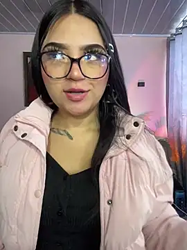 Lana Hands online show from June 14, 2026, 6:21 pm
